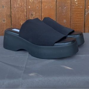 Steve Madden Platform Sandal